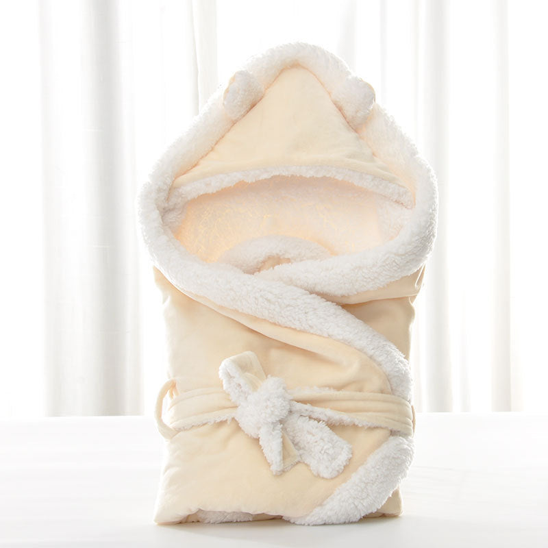 Newborn Swaddle Wrap – Cozy Hug-Style Blanket for Soothing Baby Comfort