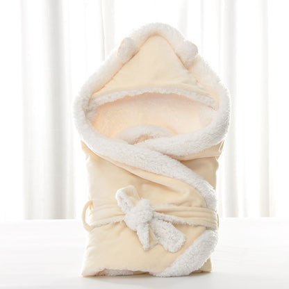 Newborn Swaddle Wrap – Cozy Hug-Style Blanket for Soothing Baby Comfort