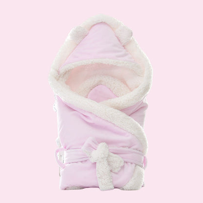 Newborn Swaddle Wrap – Cozy Hug-Style Blanket for Soothing Baby Comfort